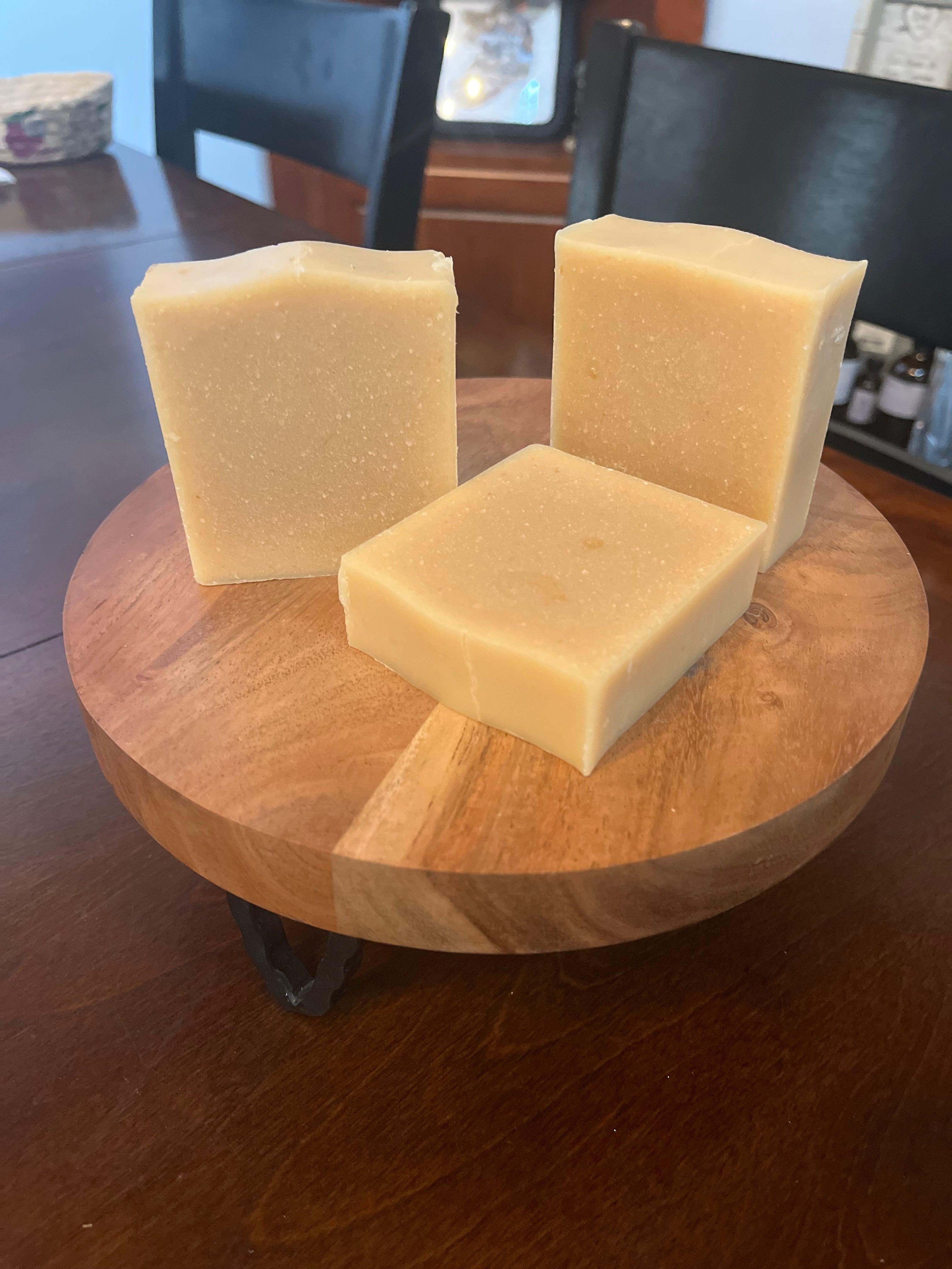 Shampoo bars with Honey